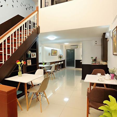Baan Namtarn Guest House Bangkok Exterior foto