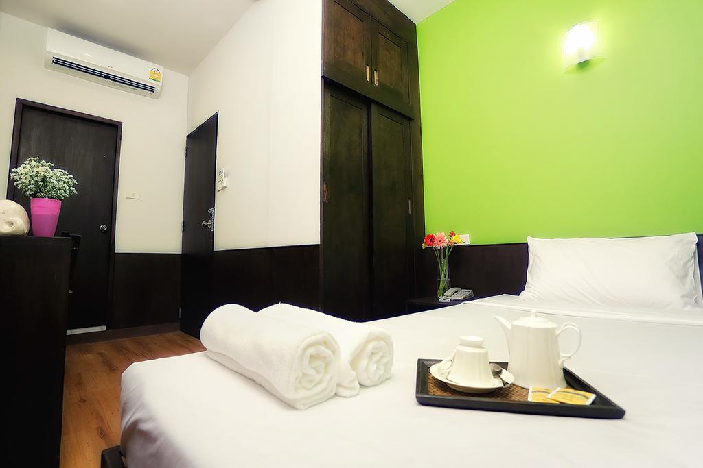 Baan Namtarn Guest House Bangkok Zimmer foto